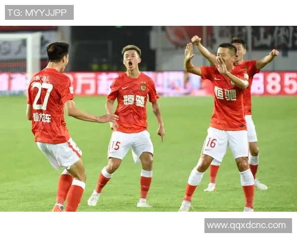 足球热点:解读广州足球队的节奏 足球热点:解读广州足球队的节奏